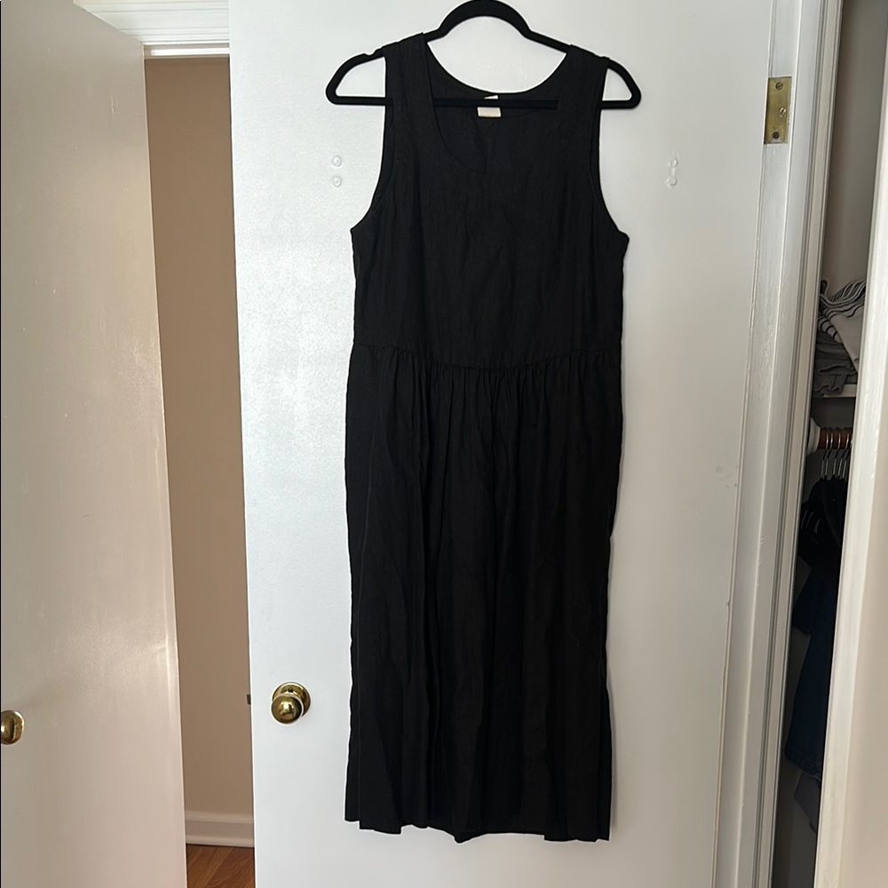 Black LinenBee Sleeveless Dress